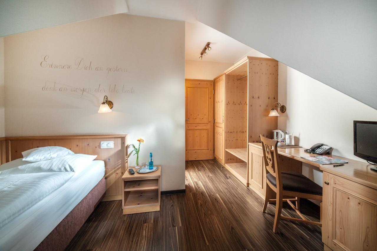 Hotel Eschenhof Kirchheim bei Muenchen Εξωτερικό φωτογραφία